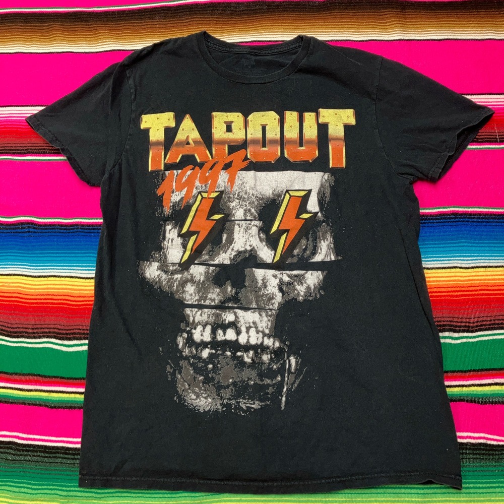 Vintage Y2K Tapout T-Shirt Men's S Black Skull 1997 Graphic‎ MMA Grunge Skater
